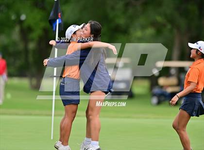 Thumbnail 1 in UIL 6A State Championship photogallery.