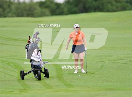 Thumbnail 2 in UIL 6A State Championship photogallery.
