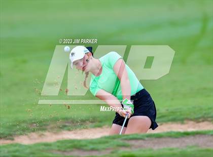 Thumbnail 2 in UIL 6A State Championship photogallery.
