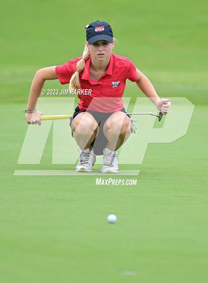 Thumbnail 3 in UIL 6A State Championship photogallery.