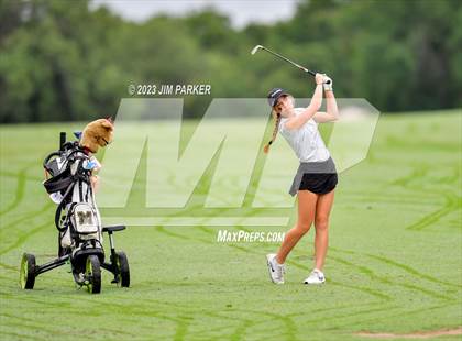 Thumbnail 3 in UIL 6A State Championship photogallery.