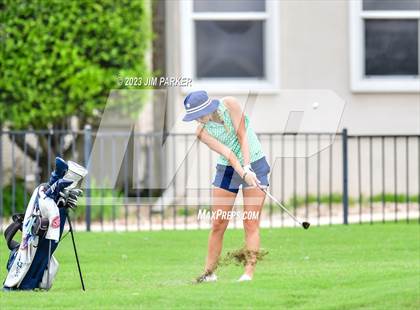 Thumbnail 1 in UIL 6A State Championship photogallery.