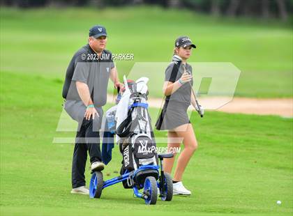 Thumbnail 3 in UIL 6A State Championship photogallery.