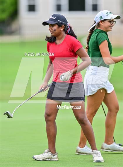 Thumbnail 3 in UIL 6A State Championship photogallery.