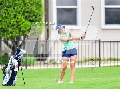 Thumbnail 3 in UIL 6A State Championship photogallery.