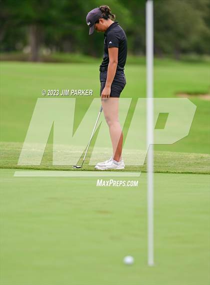 Thumbnail 3 in UIL 6A State Championship photogallery.