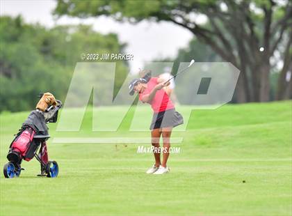 Thumbnail 1 in UIL 6A State Championship photogallery.