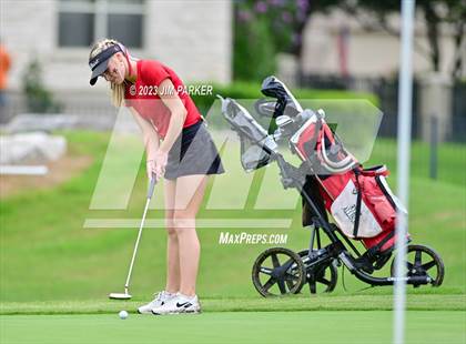 Thumbnail 2 in UIL 6A State Championship photogallery.