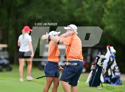 Thumbnail 1 in UIL 6A State Championship photogallery.