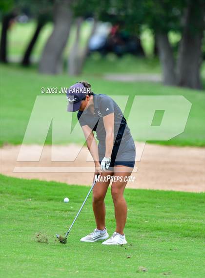 Thumbnail 1 in UIL 6A State Championship photogallery.