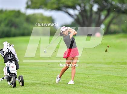 Thumbnail 2 in UIL 6A State Championship photogallery.