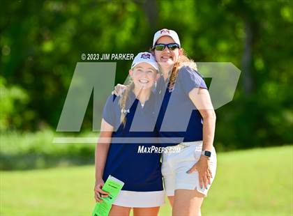 Thumbnail 3 in UIL 6A State Championship photogallery.
