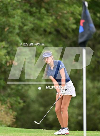 Thumbnail 1 in UIL 6A State Championship photogallery.