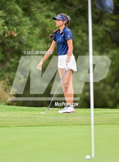 Thumbnail 2 in UIL 6A State Championship photogallery.
