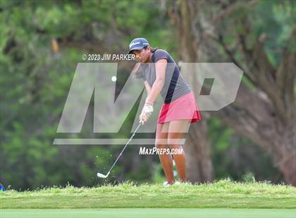 Thumbnail 3 in UIL 6A State Championship photogallery.