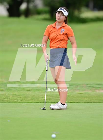 Thumbnail 1 in UIL 6A State Championship photogallery.