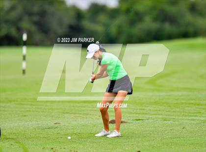 Thumbnail 1 in UIL 6A State Championship photogallery.