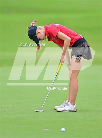 Thumbnail 3 in UIL 6A State Championship photogallery.