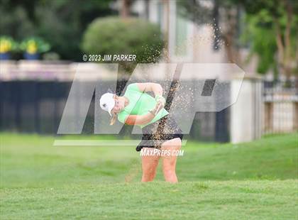 Thumbnail 2 in UIL 6A State Championship photogallery.