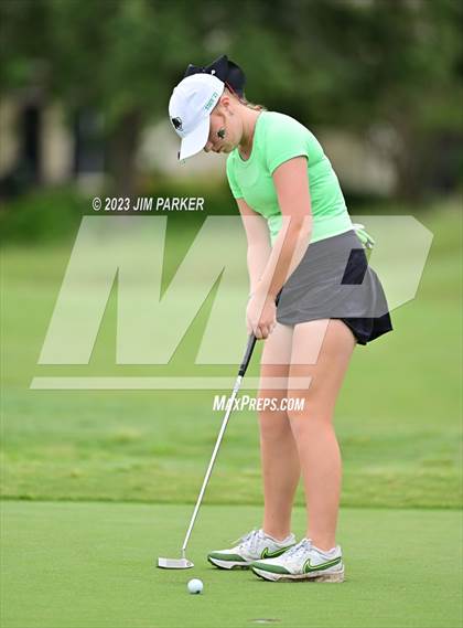 Thumbnail 2 in UIL 6A State Championship photogallery.
