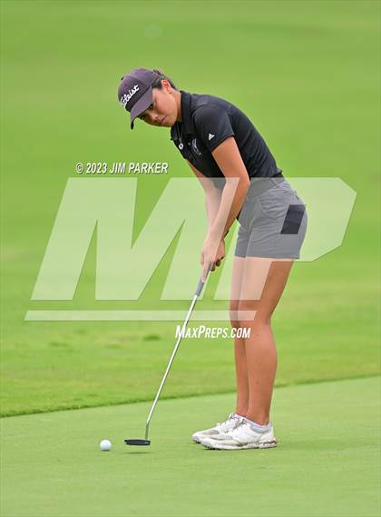 Thumbnail 1 in UIL 6A State Championship photogallery.