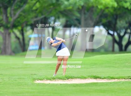 Thumbnail 2 in UIL 6A State Championship photogallery.