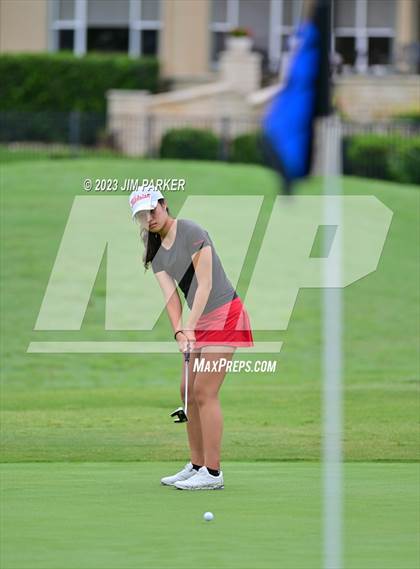 Thumbnail 1 in UIL 6A State Championship photogallery.