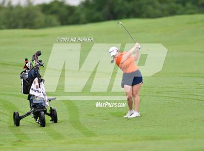 Thumbnail 3 in UIL 6A State Championship photogallery.
