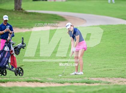 Thumbnail 3 in UIL 6A State Championship photogallery.