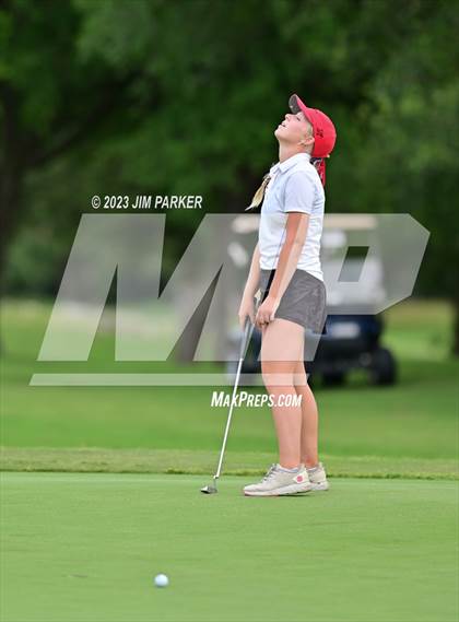 Thumbnail 1 in UIL 6A State Championship photogallery.