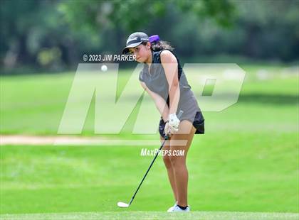 Thumbnail 3 in UIL 6A State Championship photogallery.
