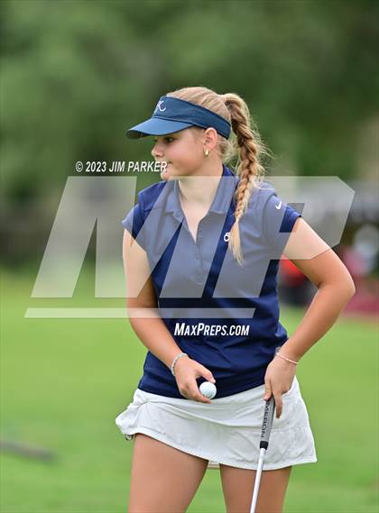 Thumbnail 2 in UIL 6A State Championship photogallery.