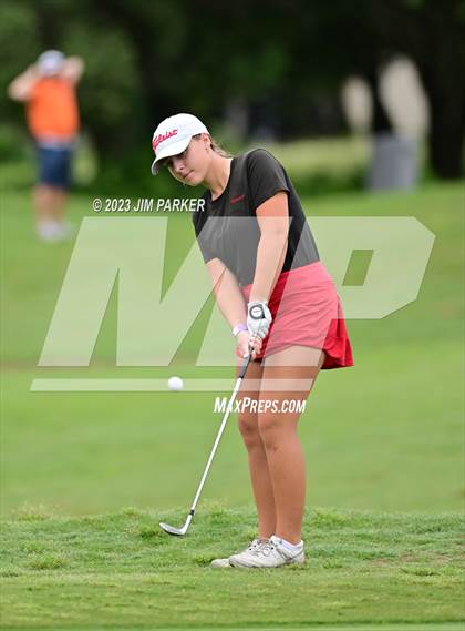 Thumbnail 2 in UIL 6A State Championship photogallery.