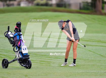 Thumbnail 3 in UIL 6A State Championship photogallery.