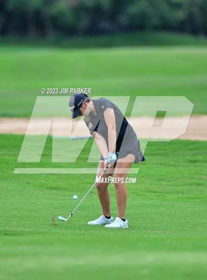 Thumbnail 1 in UIL 6A State Championship photogallery.