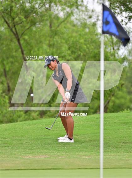 Thumbnail 2 in UIL 6A State Championship photogallery.