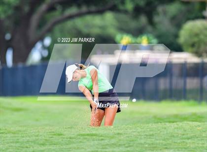 Thumbnail 3 in UIL 6A State Championship photogallery.