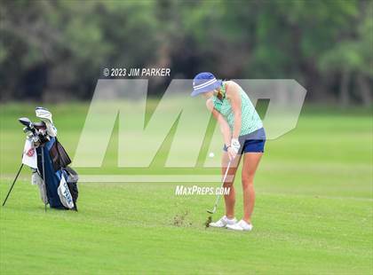 Thumbnail 2 in UIL 6A State Championship photogallery.