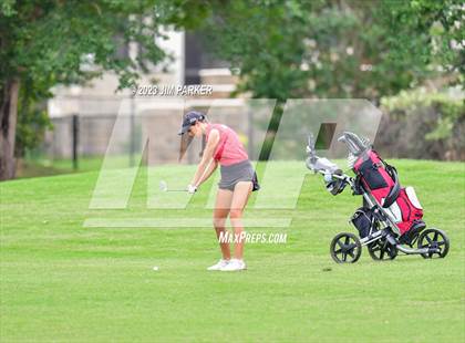 Thumbnail 3 in UIL 6A State Championship photogallery.