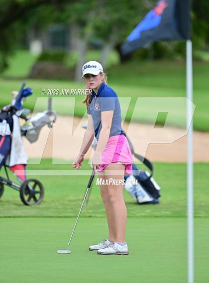 Thumbnail 3 in UIL 6A State Championship photogallery.