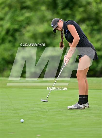 Thumbnail 3 in UIL 6A State Championship photogallery.