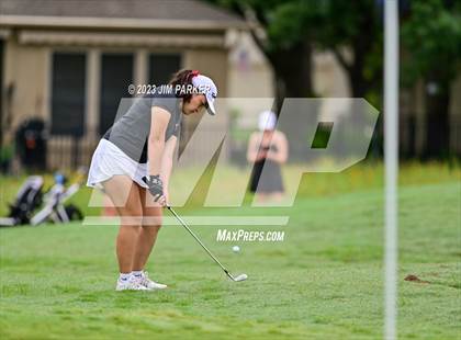 Thumbnail 2 in UIL 6A State Championship photogallery.