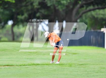 Thumbnail 2 in UIL 6A State Championship photogallery.