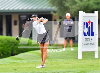 Thumbnail 1 in UIL 6A State Championship photogallery.