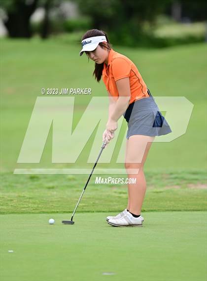 Thumbnail 1 in UIL 6A State Championship photogallery.