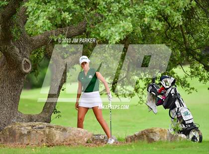 Thumbnail 3 in UIL 6A State Championship photogallery.