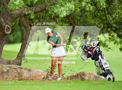 Thumbnail 2 in UIL 6A State Championship photogallery.