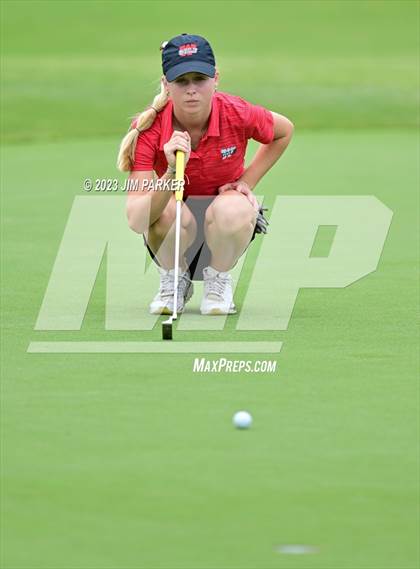 Thumbnail 2 in UIL 6A State Championship photogallery.