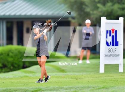 Thumbnail 1 in UIL 6A State Championship photogallery.