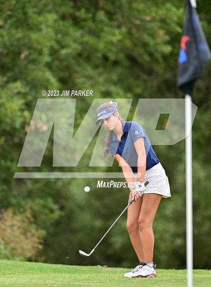 Thumbnail 3 in UIL 6A State Championship photogallery.